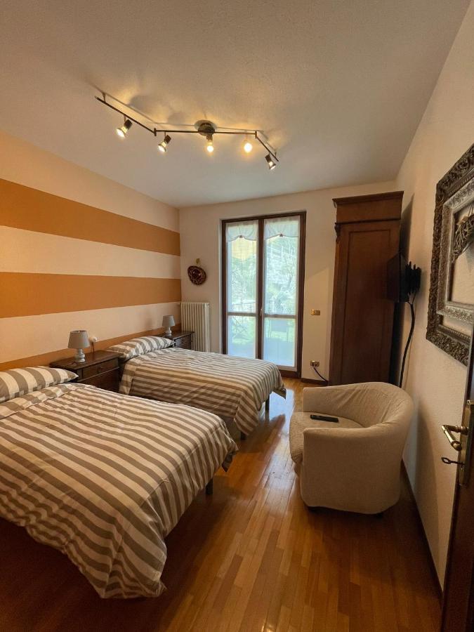 B&B Gli Ulivi Carlazzo Eksteriør bilde